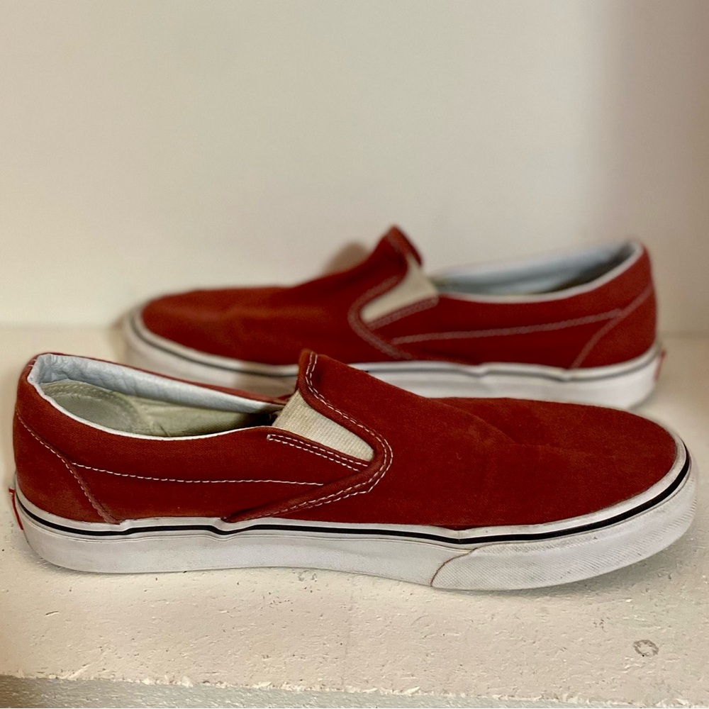 Maroon Slip On Vans